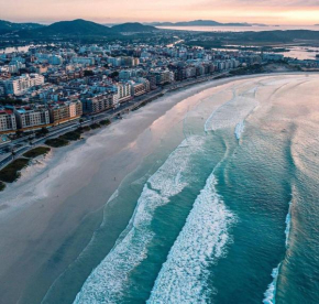 Apartamento Praia do Forte Cabo Frio com garagem (até 8 pessoas)